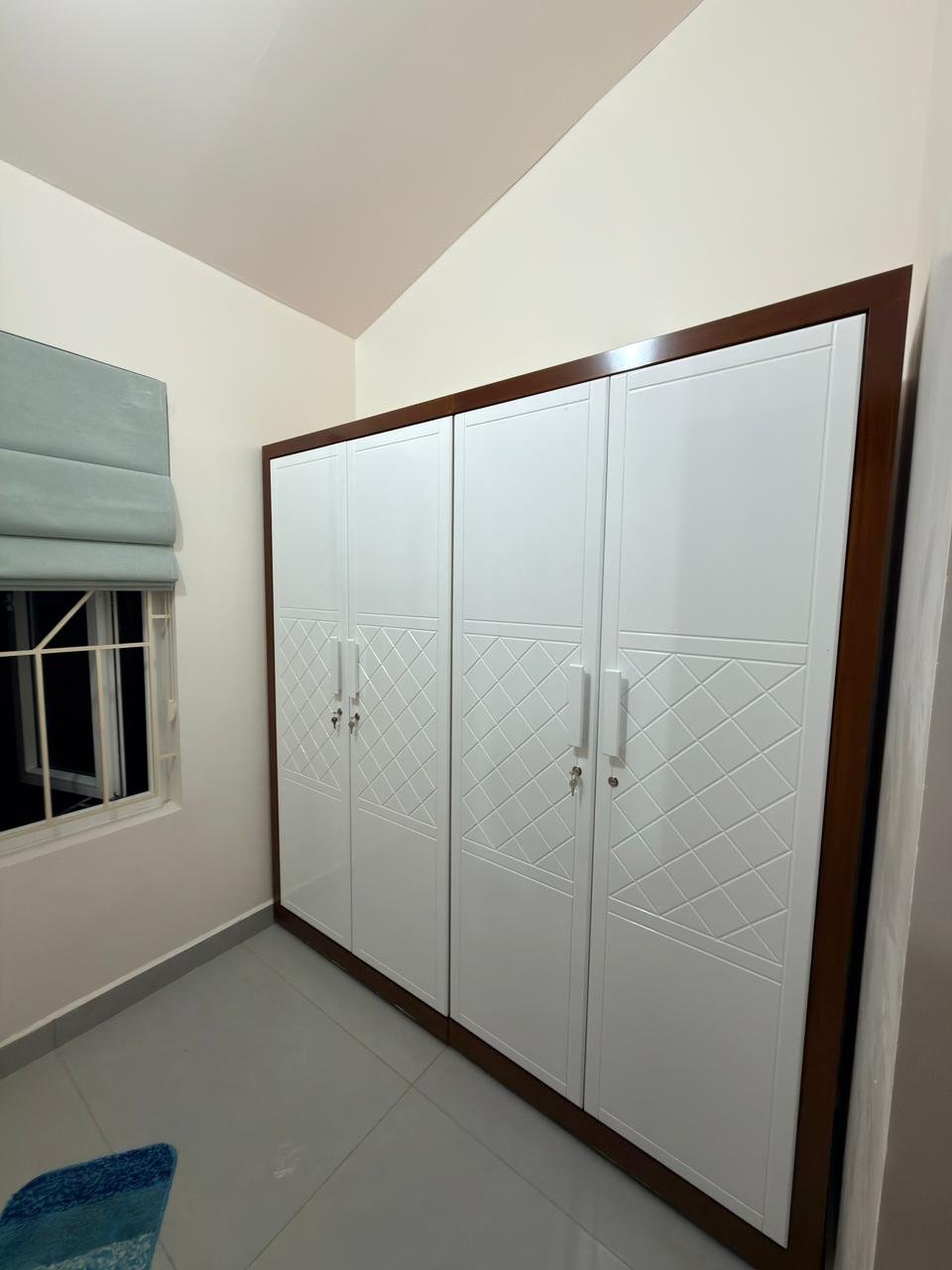 MDF INZAN